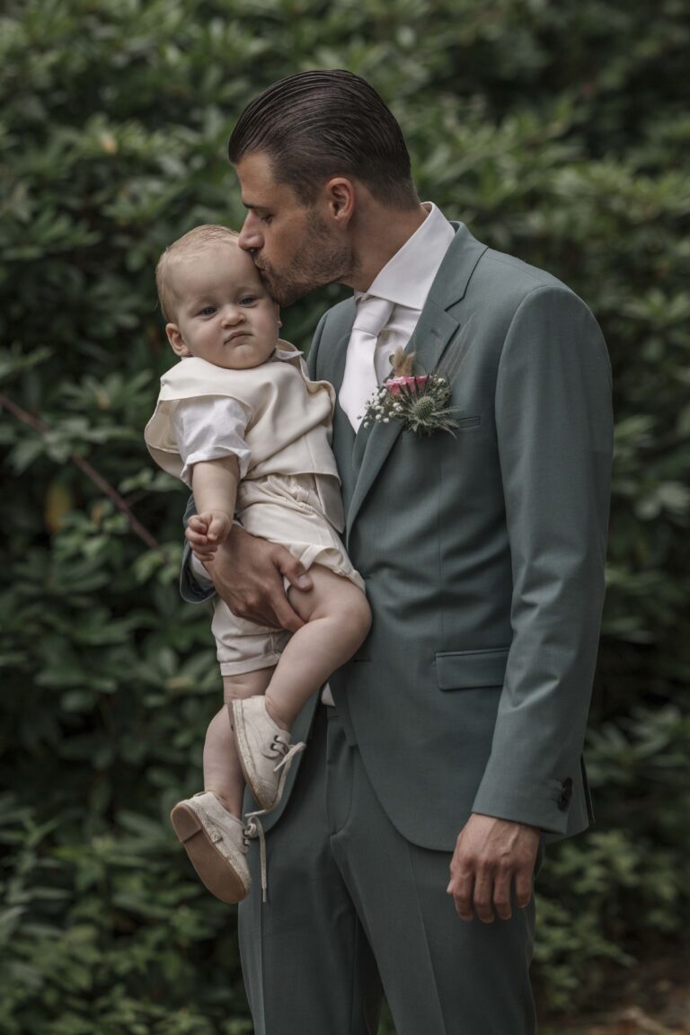 Trouwfotograaf Apeldoorn | Bruiloft met shoot bij Kasteel Spelderholt & ceremonie Vossenberg ceremonie i do