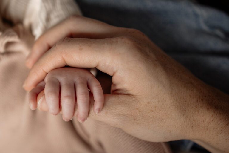 Detail fotos newbornshoot apeldoorn gelderland